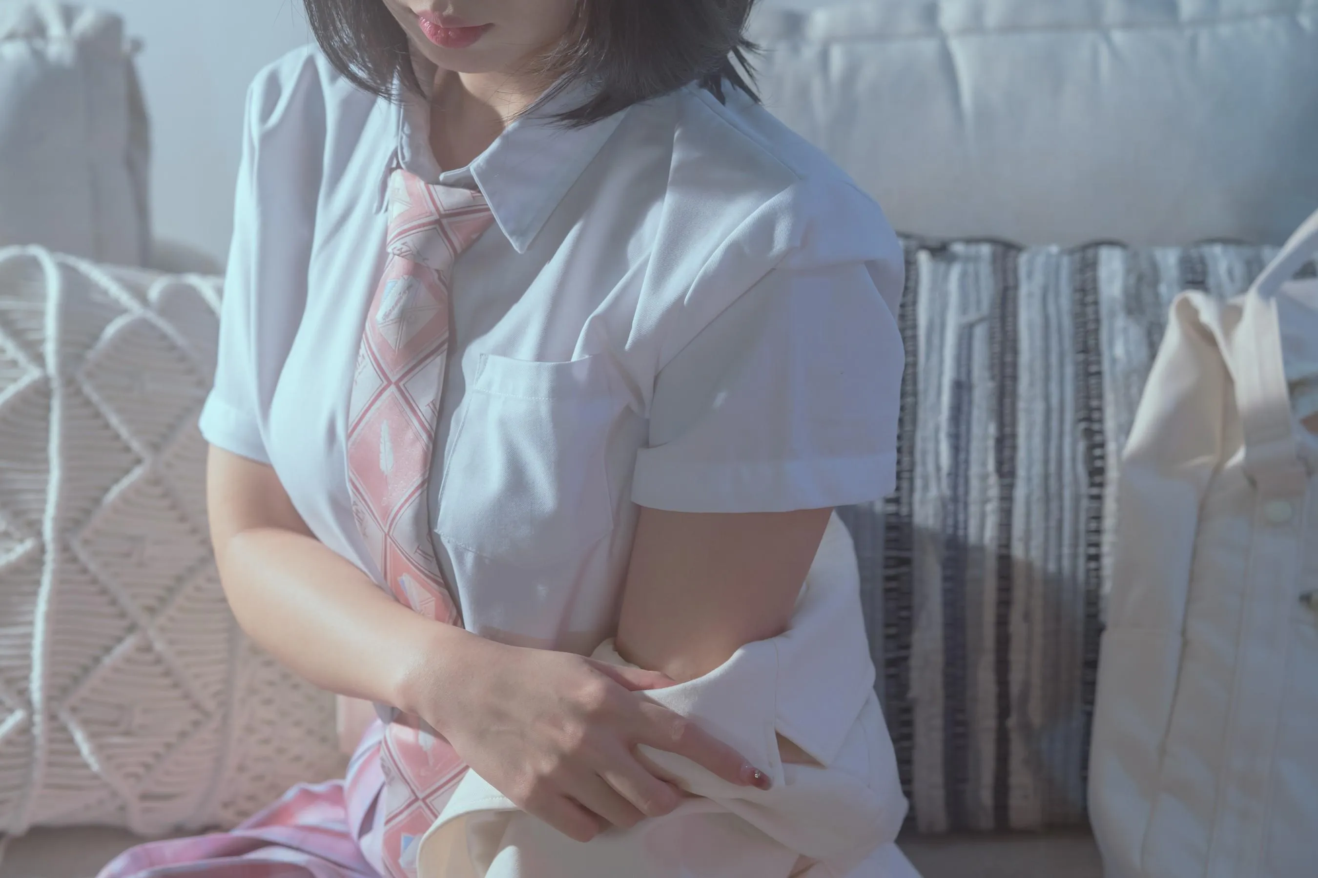 云溪溪 – NO.51 奶桃 N63反差学妹 [84P]插图